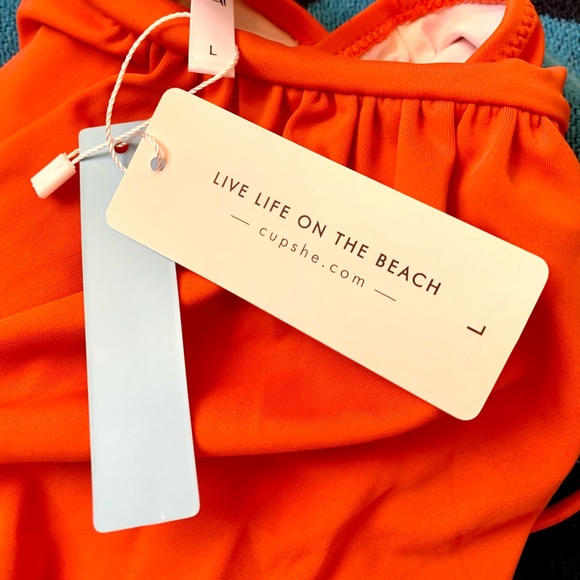 NWT Cupshe Bright Day One Piece - Picture 11 of 12